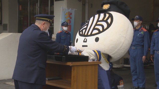 「うどん脳」が一日消防署長に　きょうから春の全国火災予防運動　香川