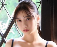 鈴木優香 デジタル写真集『After Bloom』（撮影：Takeo Dec.、発行：ワニブックス）より 