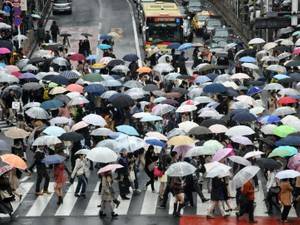 どっちが悪い？一番危ない「ぶつかりおじさん」への疑問を無視しない