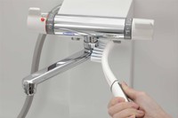 細かい部分のそうじに対応する小型のブラシ