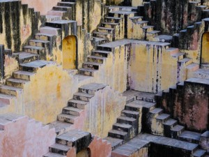 恋の終わりが近づくたび、ふとんに身体をうずめて現実逃避してしまう