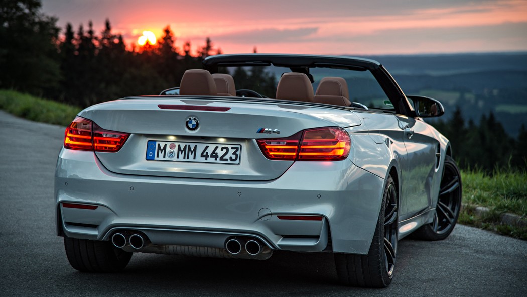 1050_P90159871_highRes_bmw-m4-convertible-b