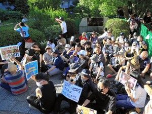 関東大震災１００年　過去を知り未来につなぐ試み　藤野裕子
