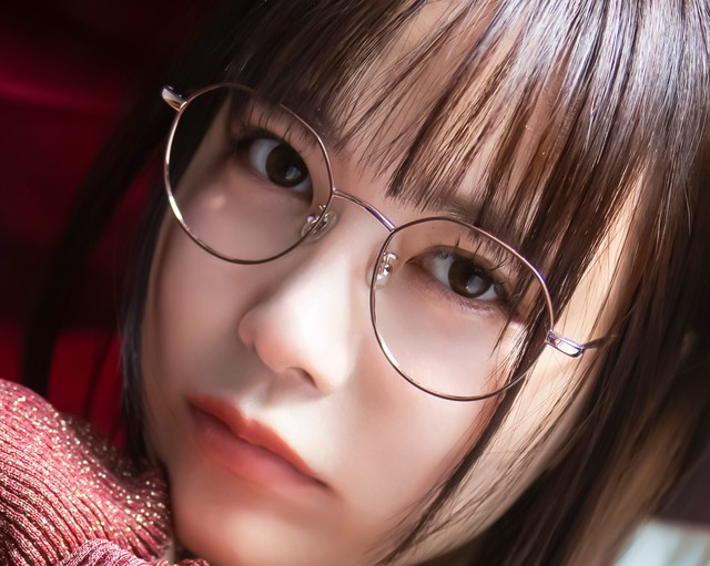 東雲うみ『グラビアンエイジ VOL.3』ムックの表紙カット