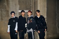 日中混合ボーイズ、WARPs UP（avex提供）