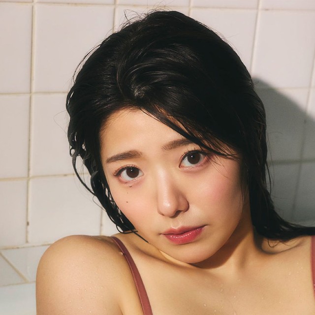 山田かな SPA!グラビアン魂デジタル写真集「好きになる」（扶桑社）より＝提供：週刊SPA!編集部 撮影：高橋慶佑 ヘアメイク：新井祐美子 スタイリング：富田育子