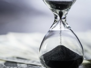 遺産分割協議の期限は10年？ 3年？ 10カ月？ 早めに対応すべき理由を弁護士が解説