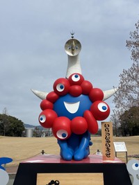 新旧、万博の顔が合体！