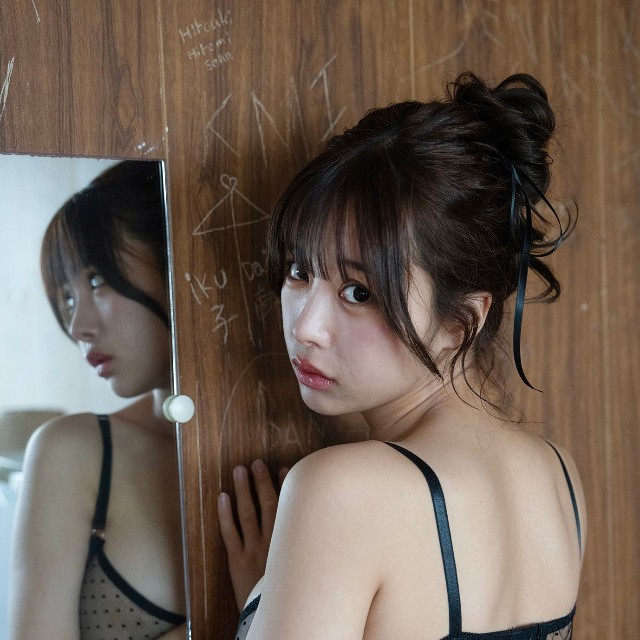 福田ゆあ1st写真集『忘れ方を知らない』（撮影：野澤亘伸、大洋図書）