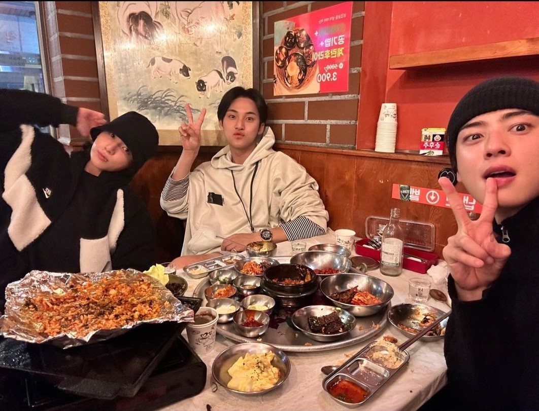 ファン熱狂！BTS ジョングクがSEVENTEEN ミンギュとダンスチャレンジ