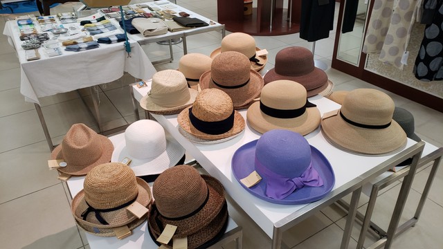 岡山県笠岡市のシェアアトリエ「海の校舎」で制作　ものづくり展　岡山髙島屋で　5月5日まで