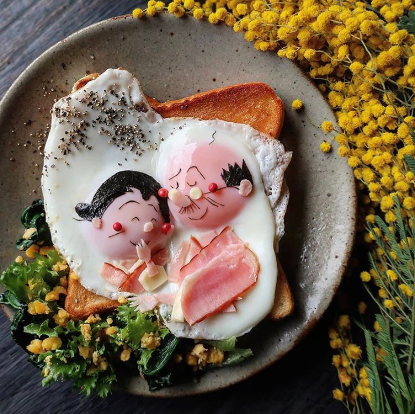サザエさんからちびまる子ちゃんまで…「目玉焼きアート」の再現度が