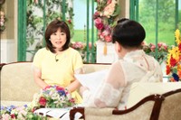 「徹子の部屋」   (右から)黒柳徹子、松本明子＝テレビ朝日提供