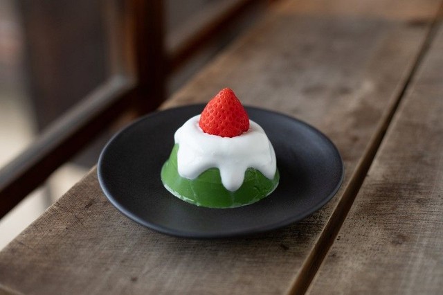 沙美カフェしろの「抹茶あん玉プリン」