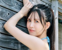 岡本彩夏「週刊SPA!」（扶桑社）2025年10月7日号より＝撮影：高橋慶佑 ヘアメイク：海瀬志津奈（JULLY） スタイリング：鮎川恵子
