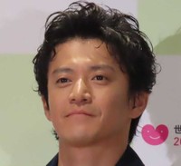 小栗旬さん（2025年）