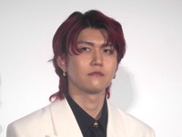 若井滉斗 (Mrs. GREEN APPLE)