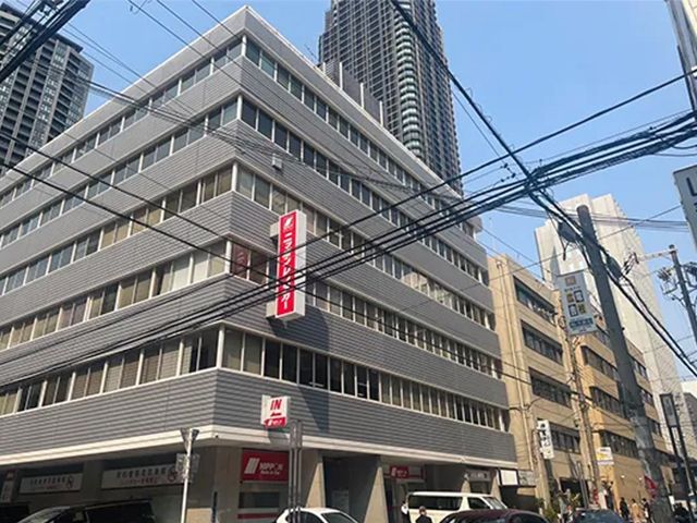 191261 アイル総合司法書士事務所3　会議中
