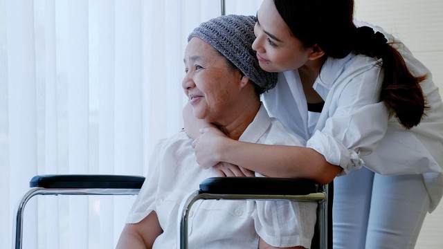将来を見据えて今できることを※画像はイメージです（ronnarong/stock.adobe.com/）