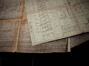 大学を出てフリーランスとして働く。私の設計図は、序盤でつまづいた