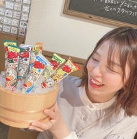 大きな目とかわいい笑顔がチャームポイント／みやじま　えなさん（@mzsksut）提供