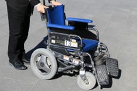 伊勢神宮が貸し出している電動車いす