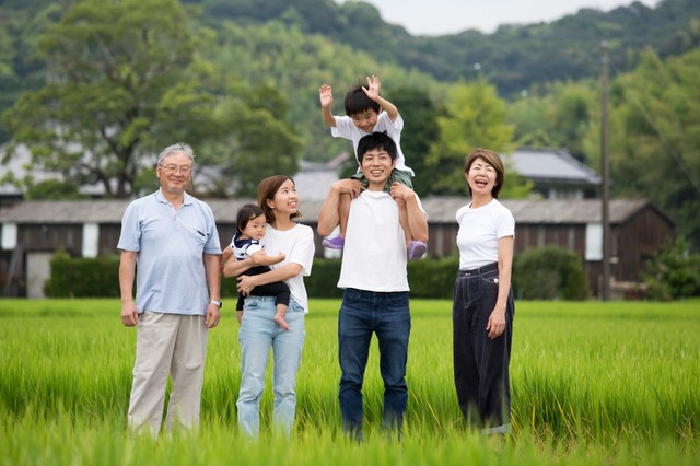 約4割が「帰省しない」と回答　※画像はイメージです（kazoka303030/stock.adobe.com）