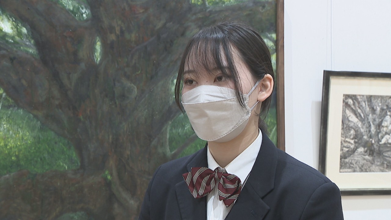 美術やデザインを学ぶ高校生の作品展 制作のドキュメンタリー動画も