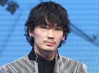 綾野剛さん