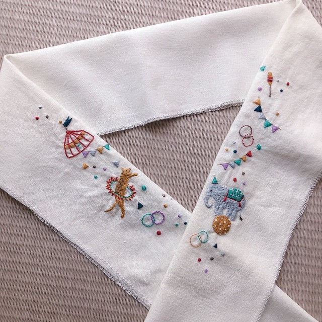 刺繍の半襟（miuさん提供）