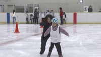初心者を対象にしたスケート教室　岡山県出身のプロフィギュアスケーターらが指導　岡山市