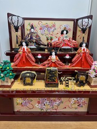 3月3日はひなまつり。おひなさまを飾りました（メンダコさん提供）
