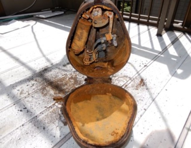 内部まで錆だらけだったが…／歩鉄の達人さん（@hotetunotatujin）提供