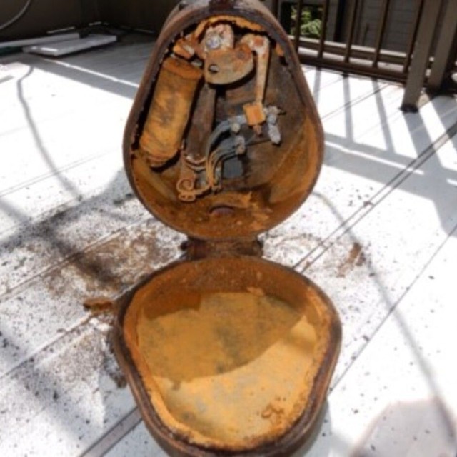 内部まで錆だらけだったが…／歩鉄の達人さん（@hotetunotatujin）提供