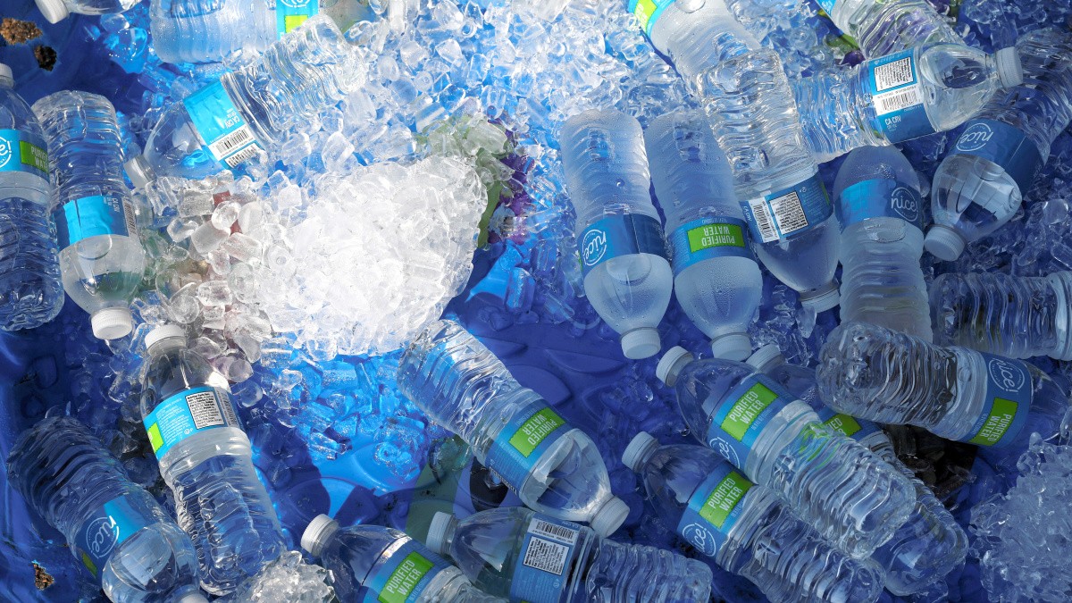 水分補給にコーヒー アルコールはng 本当 脱水を防ぐ方法に新たな説 朝日新聞globe