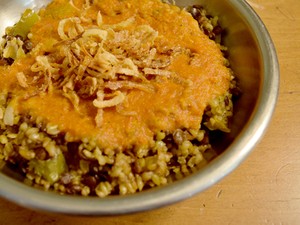 エジプトの国民食にヘルシー志向の波　コシャリ新潮流