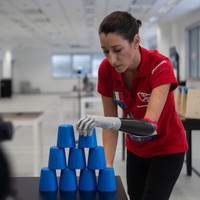 テクノロジーで人の感覚が拡張する、それって「超人」づくり？　不安の声にどう答える