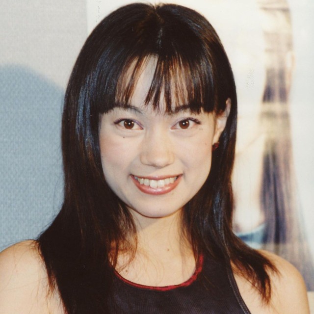 佐伯日菜子=2000年