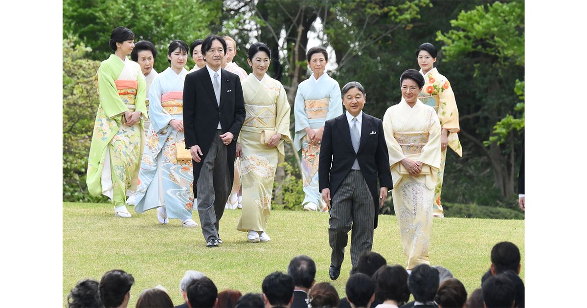 皇室典範と国民 なぜ「男系男子」にこだわるのか 原武史｜好書好日