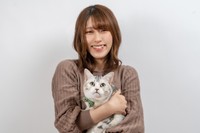 力久くるみさんと愛猫のさくらちゃん