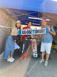 ZinoxF2000で優勝　女子高生レーサー「Juju」さん（juju10.comより）