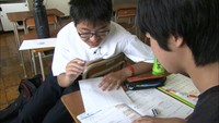 避難している小中学生にボランティアで学習教室　倉敷市