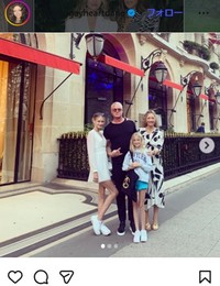 レベッカ・ゲイハートのインスタグラム＠rebeccagayheartdaneより