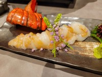 伊勢海老はもちろんお刺身でも楽しめる