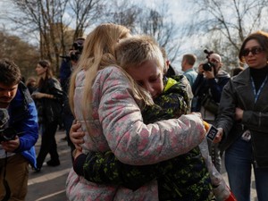 ロシアに連れ去られたウクライナの子どもたち　NGOによる「命がけ」の救出作戦が続く