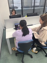 就労支援A型作業所での作業風景