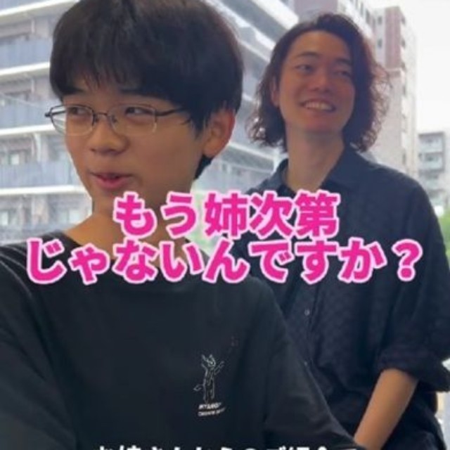 「姉次第」と希望の髪型を委ねる場面も／投稿主さん提供