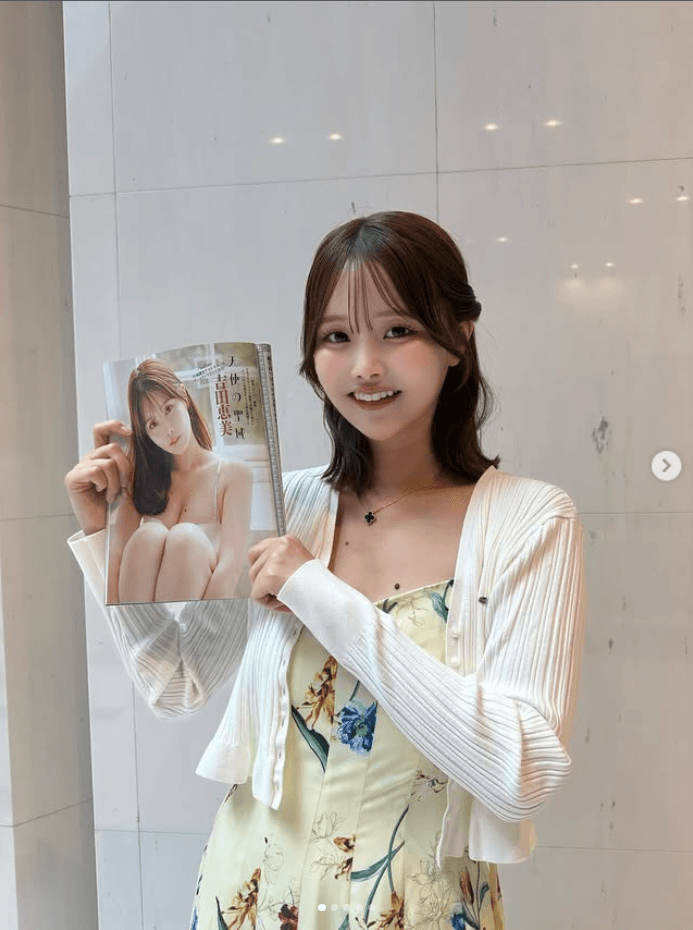 「FLASH」（26年3月31発売号）に登場した吉田恵美のオフショット　本人のインスタグラム（＠_yoshida_megumi）より