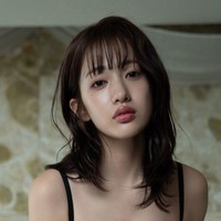 私立恵比寿中学・桜木心菜の2nd写真集（秋田書店）より