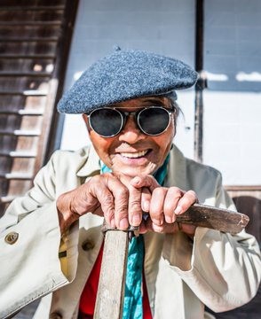 88歳の農家おじいちゃん、超ファンキーなモデルに変身！「見てる方も